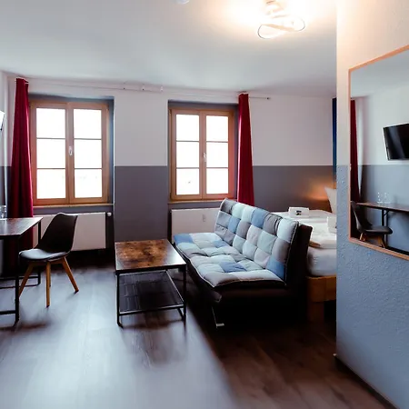 בית הארחה Restaurant Und Alberthafen 3*