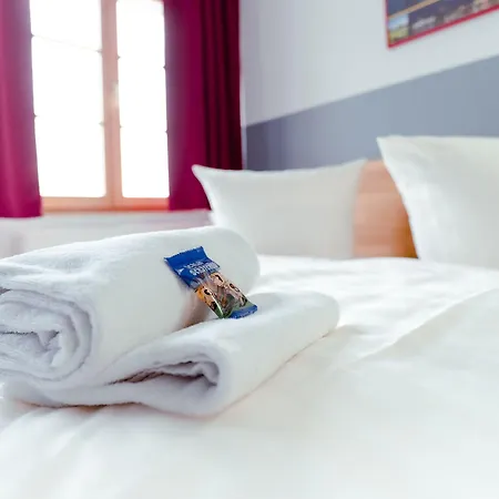 Restaurant Und Alberthafen בית הארחה דרזדן