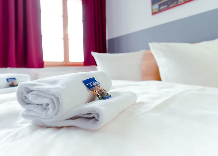 Restaurant Und Alberthafen Πανσιόν Δρέσδη